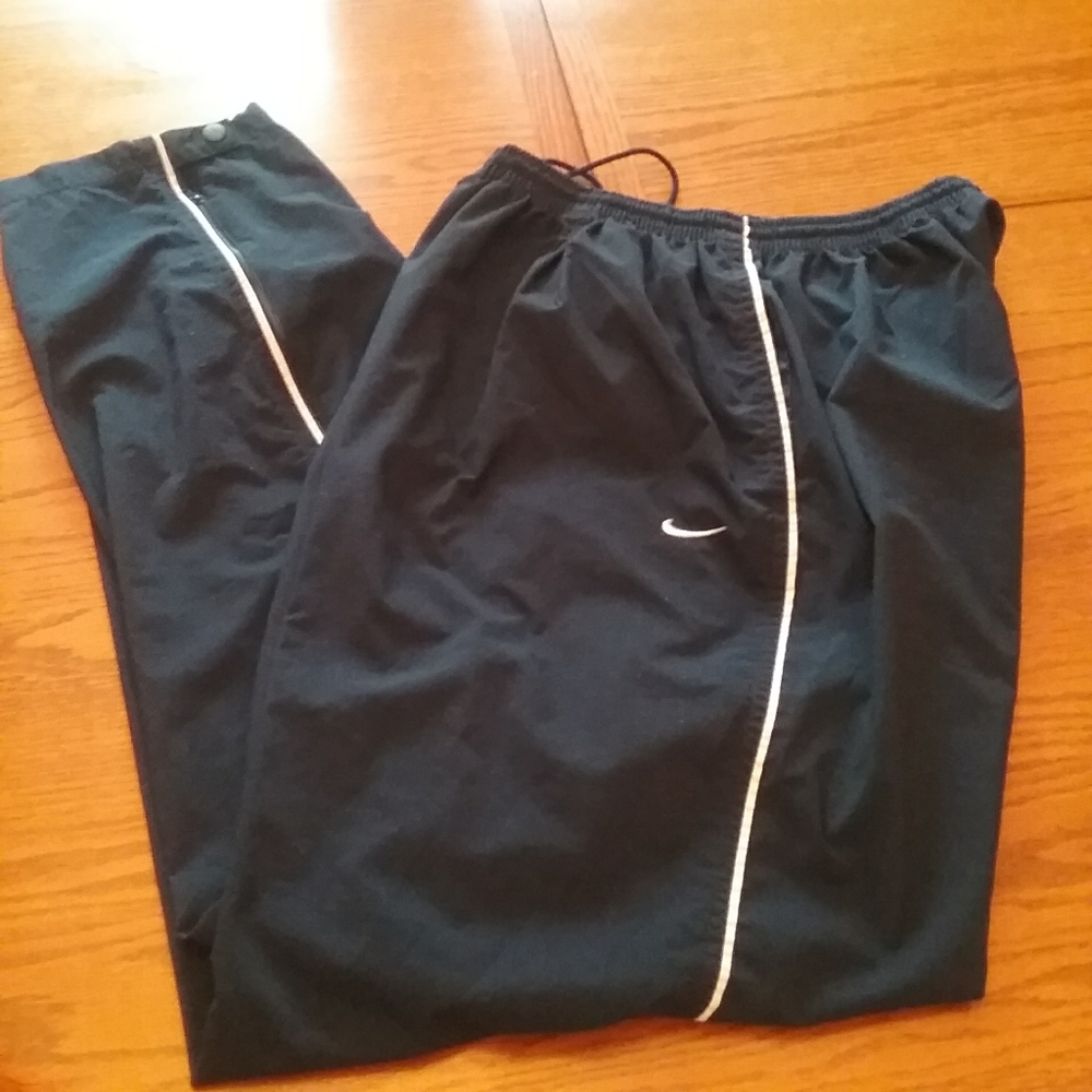Nike jogging pants